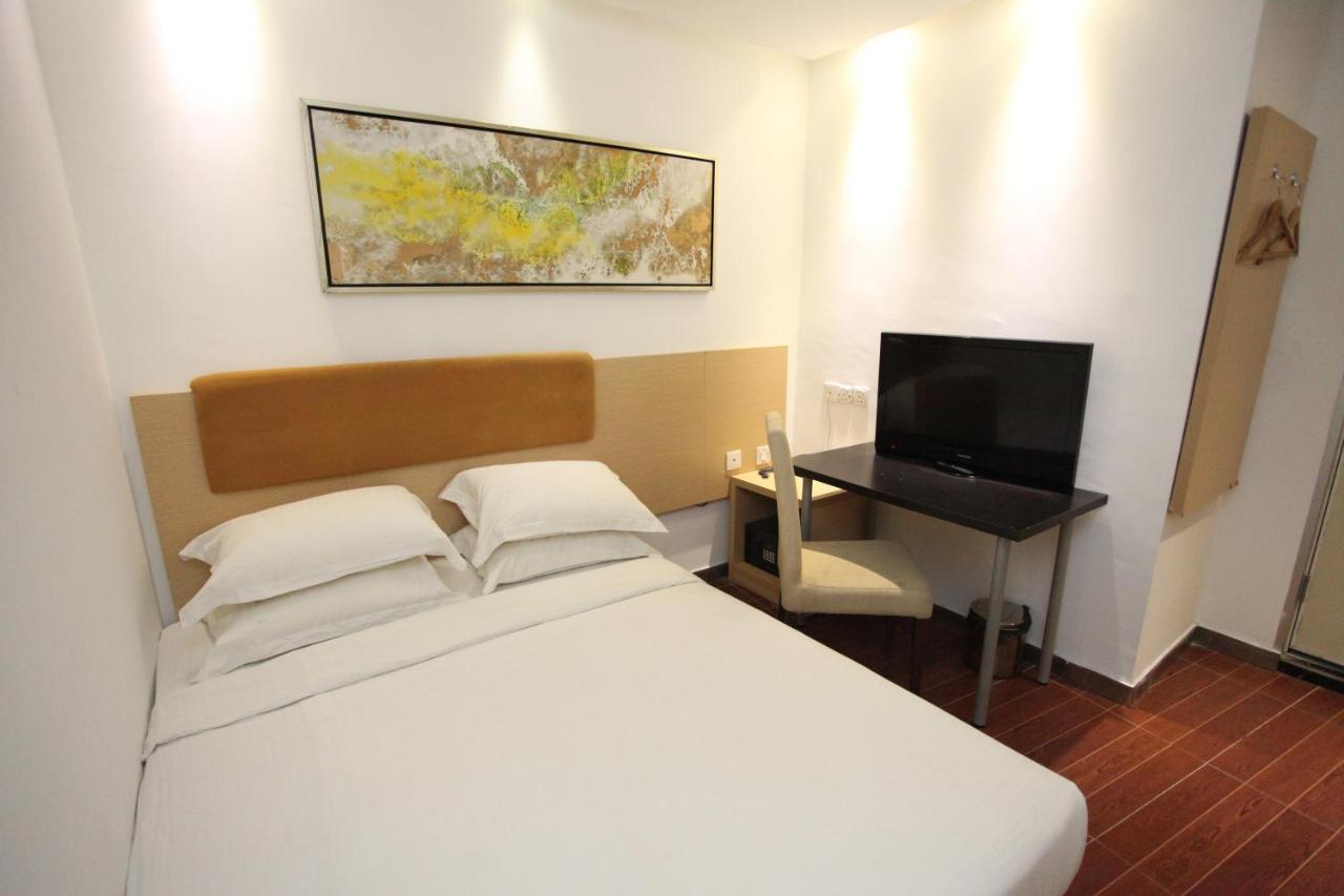 Aira Hotel Kuala Lumpur Exterior photo